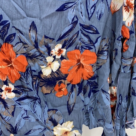 CLOSETRIX TROPICAL PRINT CROPPED WATERFALL SLEEVE - Picture 4 of 7